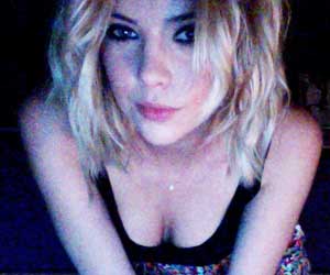 tab/thumbs/ashley-benson/name.png Sex Tape