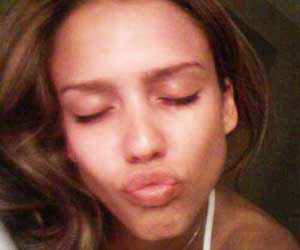 tab/thumbs/jessica-alba/name.png Sex Tape